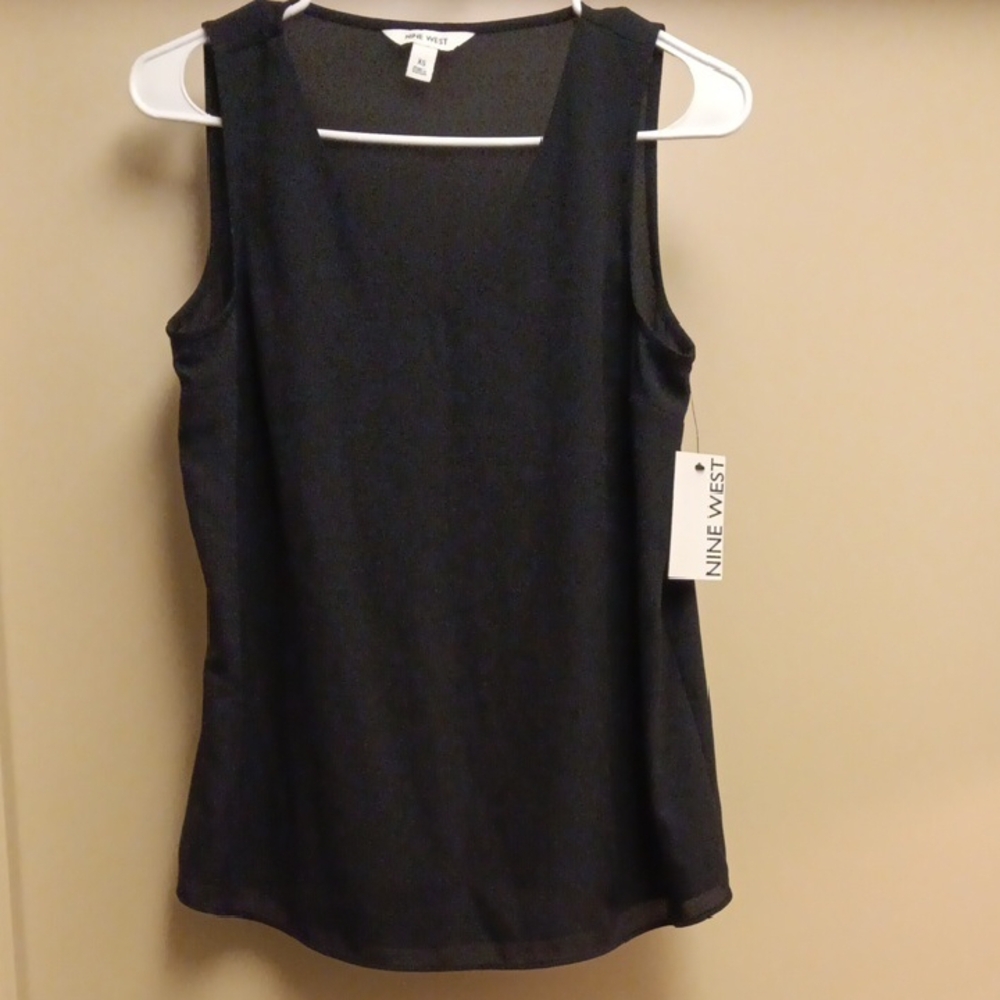NWT Nine West Black Fitted Sleeveless Blouse